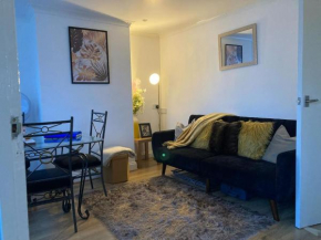 Whaddon House - Cosy 3 bed home